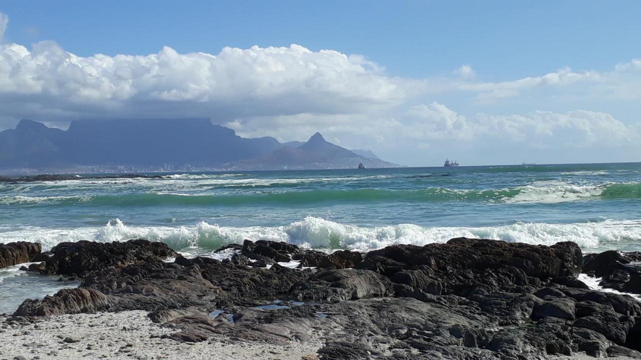 African Holiday Home In Table View Cape Town Luaran gambar