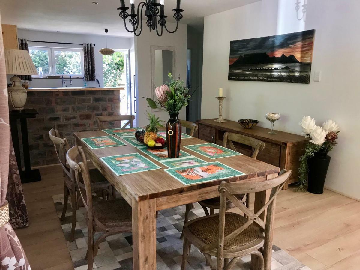 African Holiday Home In Table View Cape Town Luaran gambar